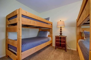 3 Schlafzimmer, kostenloses WLAN, Bettwäsche