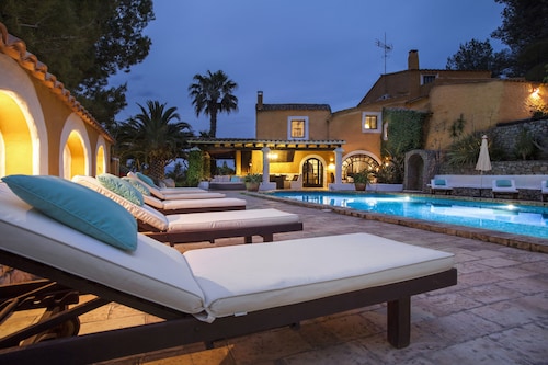 Masia Casanova Sitges - Spectacular Villa Close To Sitges