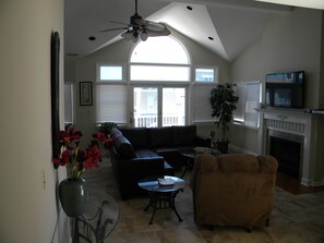 TV, fireplace, DVD player, stereo
