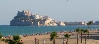 Apartment/ flat Peñíscola - WIFI -Very clean, bright, cheerful and again. By the sea. Condo with pool.
