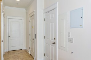 Interior - Gorgeous Gulf front 4 bedroom luxury townhouse with private elevator (Pensacola Beach)