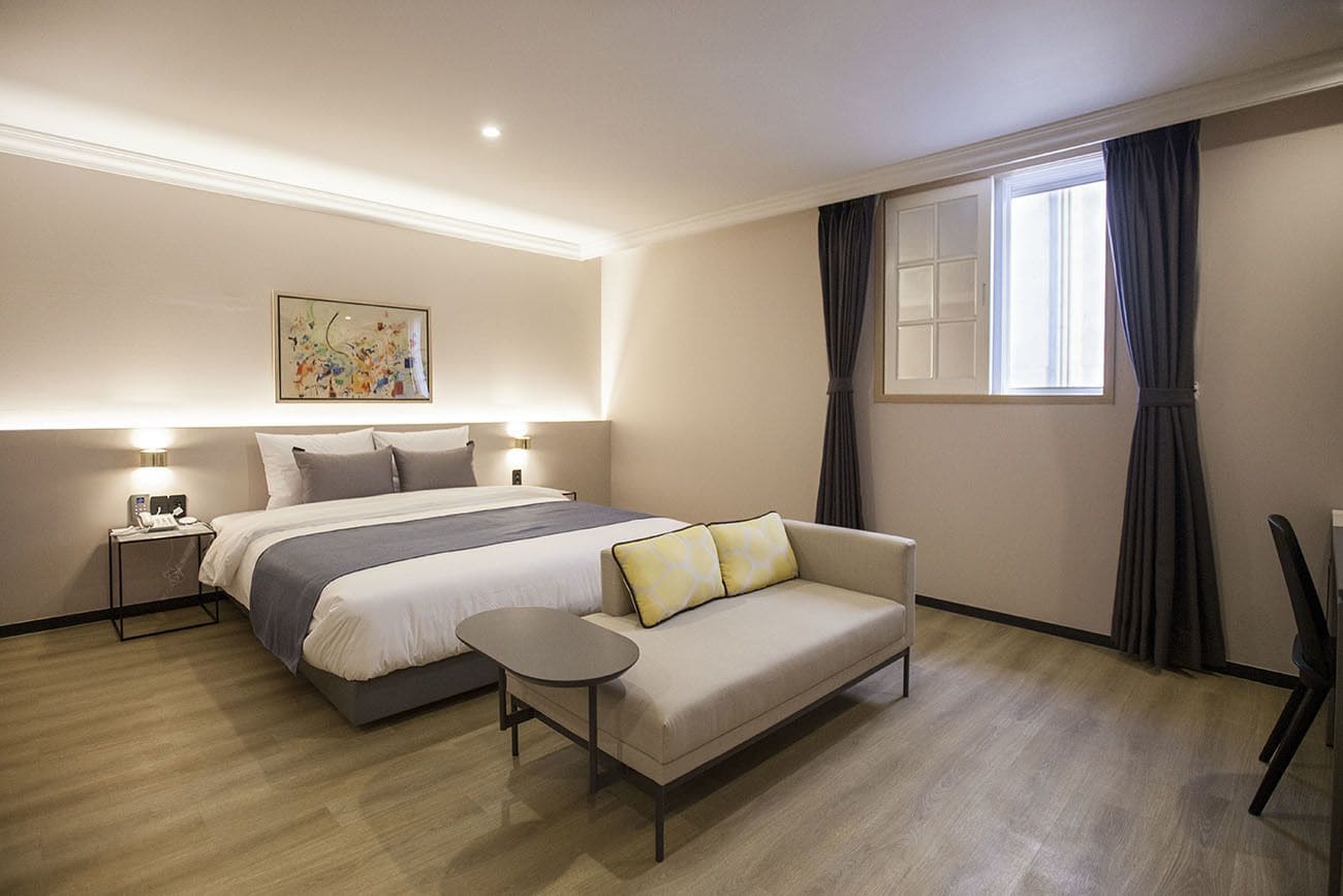 standard double room | 1 bedroom, desk, blackout curtains, soundproofing