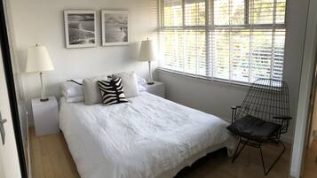 4 Schlafzimmer, Schreibtisch, Bügeleisen/Bügelbrett, kostenloses WLAN