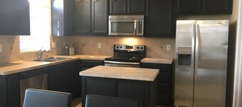 Cute, Cozy, Relax and Charming 3 Bedroom 2 Bathroom Home Surrounded by Trees