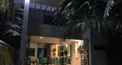 Beautiful Villa on the beach with swimming pool. 3 Bedrooms and 3 Bathrooms.