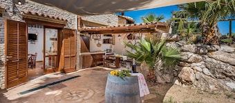 Vito Winery 2 steps from the Zingaro nature reserve