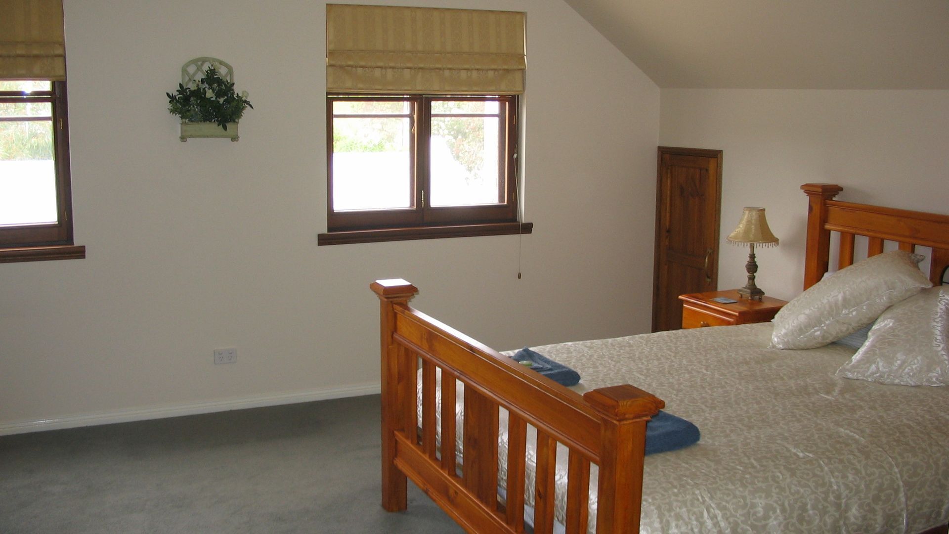 Cowsley House - Port Elliot — image 6