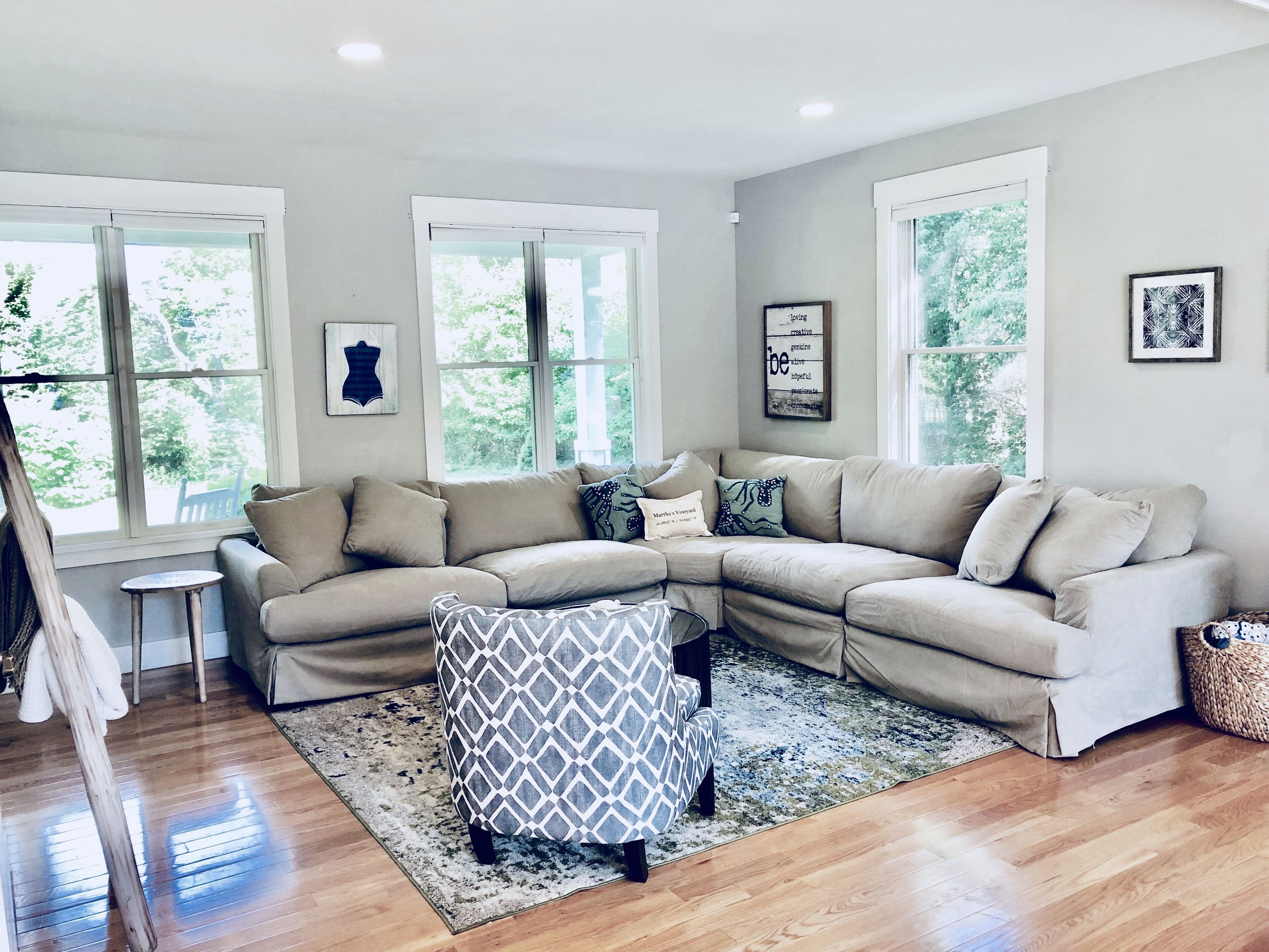 Modern 4 bed/3.5 bath Farmhouse with private HEATED POOL and AC on bike path