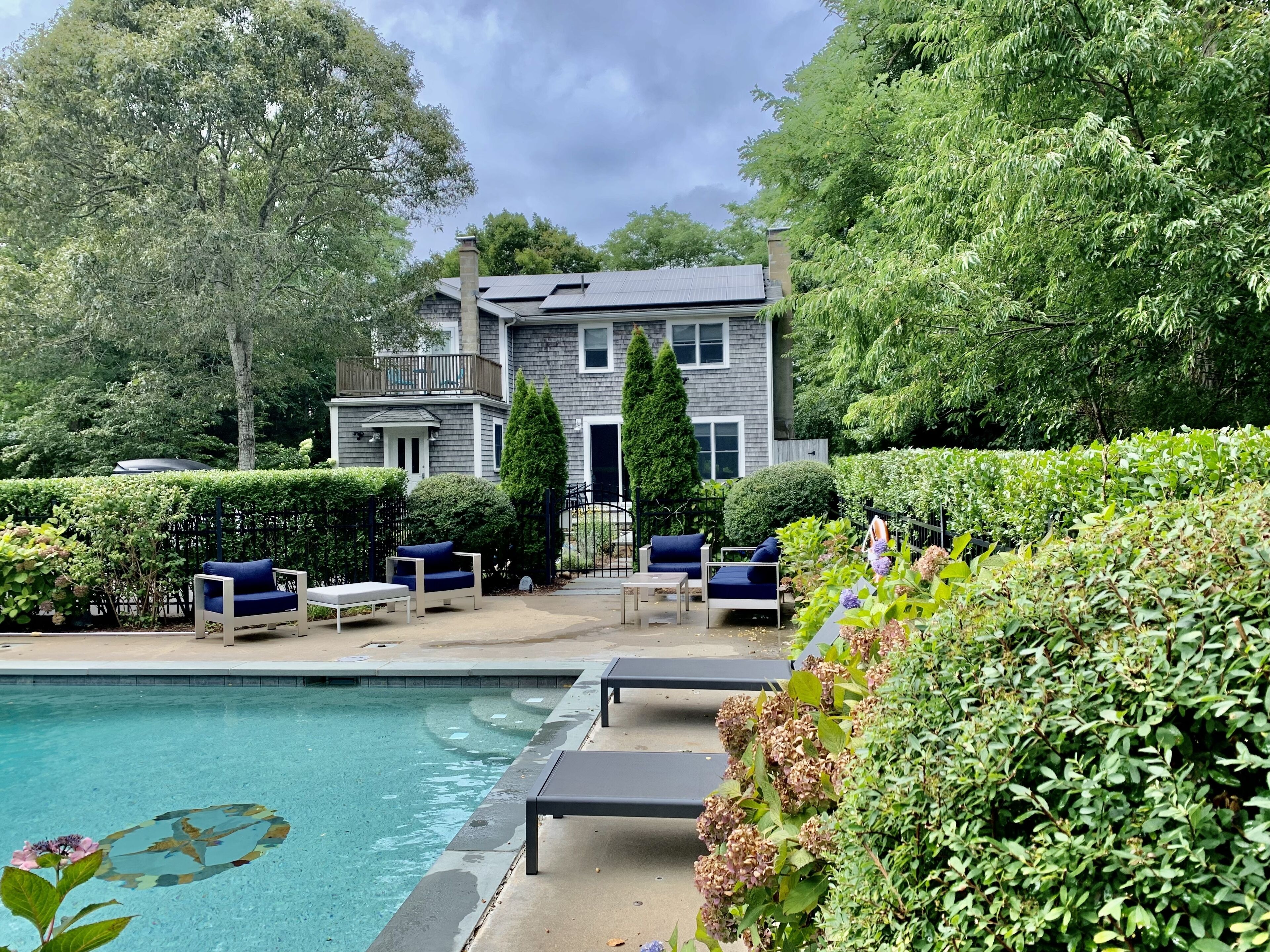 Modern 4 bed/3.5 bath Farmhouse with private HEATED POOL and AC on bike path