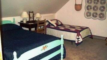 5 bedrooms, free WiFi, bed sheets