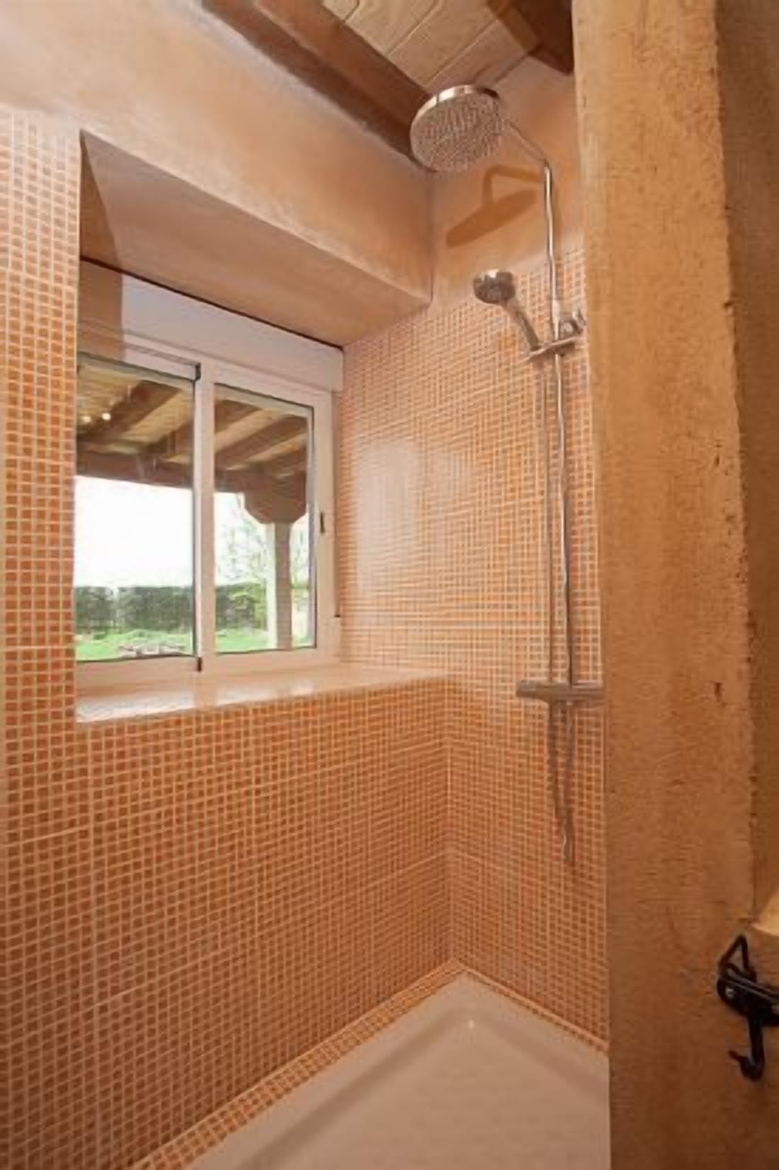 Casa Rural Apayama for 17 people