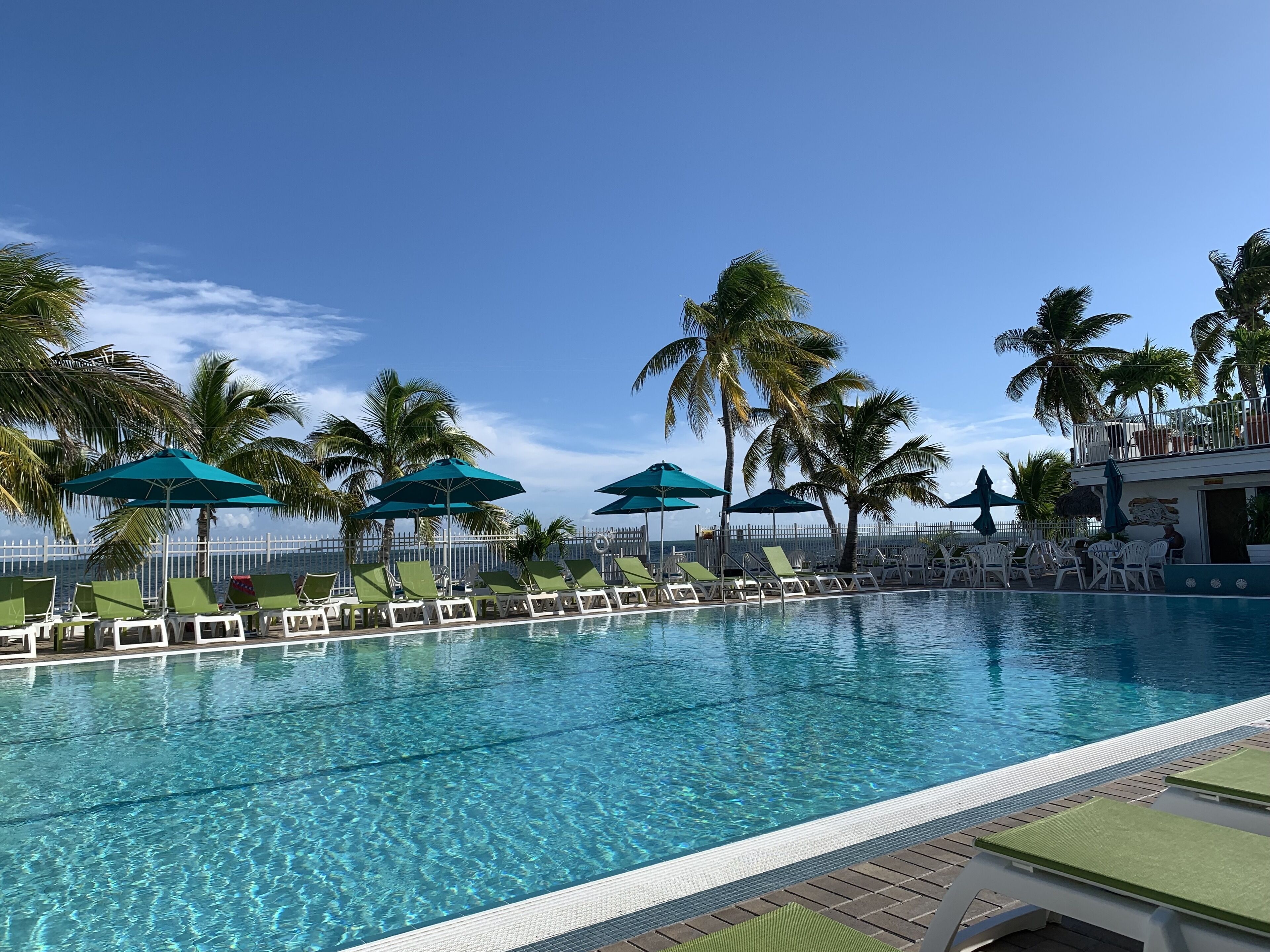 KCB-access Private Cabana Club, Dock on Canal, PET Friendly, Pickle ball courts