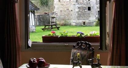 Fauguernon: Country Cottage / Gite - Fauguernon