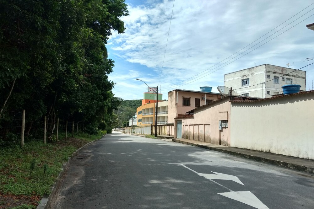 RENT APARTMENT KITINETE-2 (KITNET) WITH GARAGE BEACH MORRO-GUARAPARI