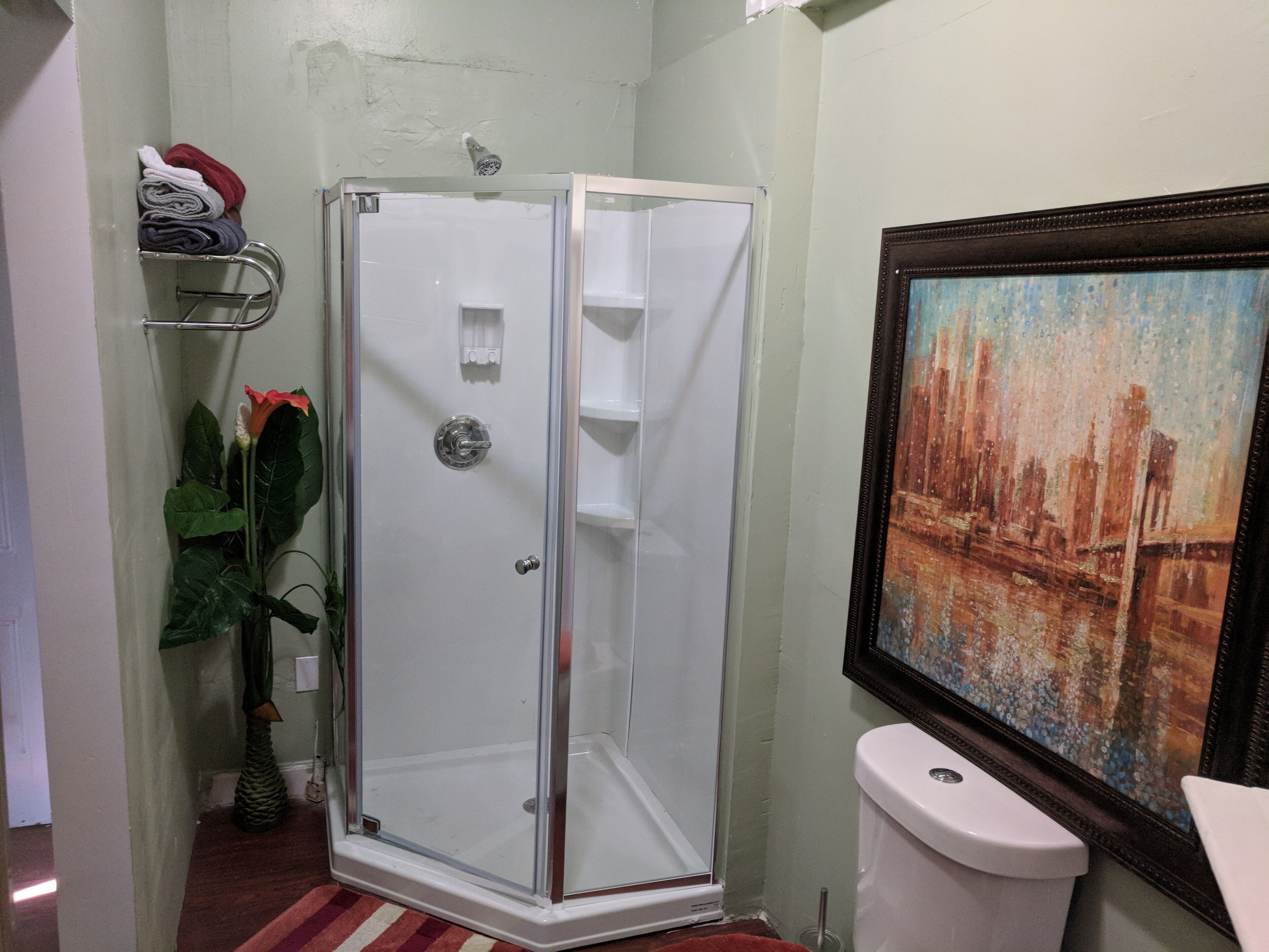 Chateau Louis Master Suite - non-sharing Awaits You