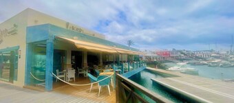 Villa With Private Heated Pool