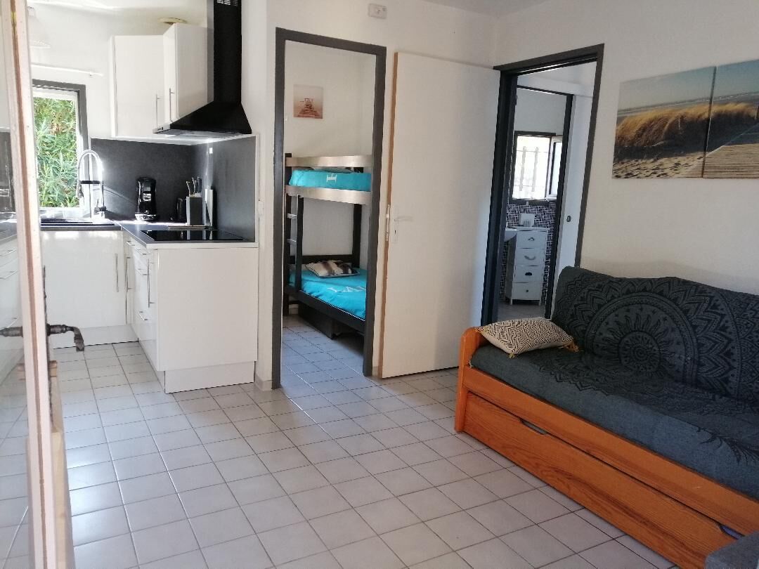 Fisherman's farmhouse close to the sea with private pool & wifi, jacuzzi, sauna, hammam.