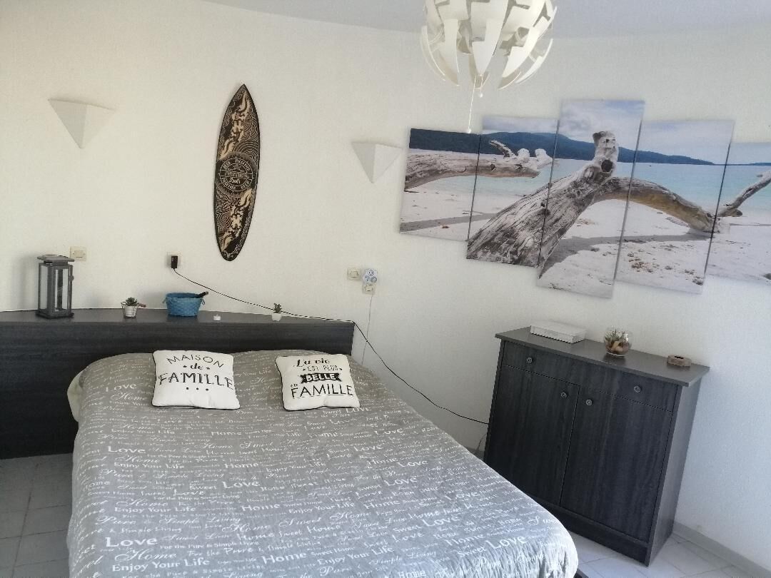 Fisherman's farmhouse close to the sea with private pool & wifi, jacuzzi, sauna, hammam.