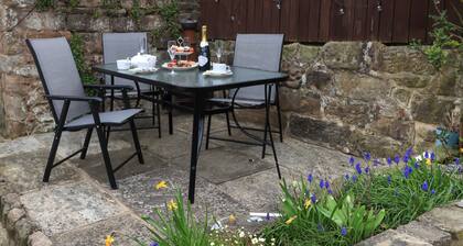 Stunning two bedroom cottage, close to Harrogate, Ripon, Knaresborough & Ripley