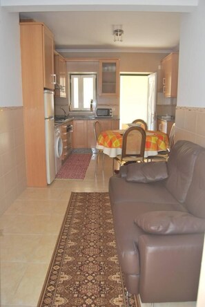 Interior - House for rent 50 meters from the beach (Nazaré)
