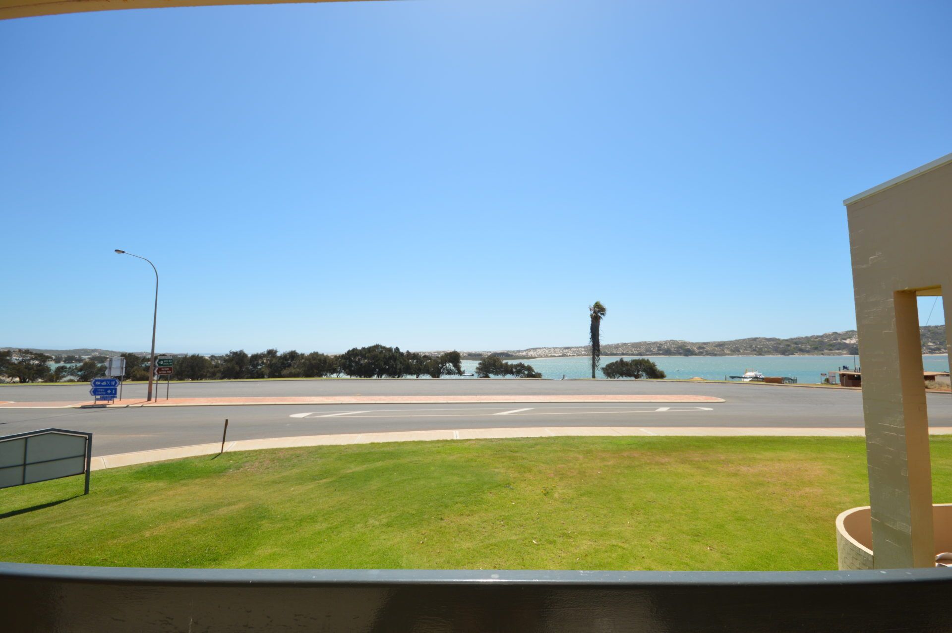 Riverview Holiday Apartment 25 - Kalbarri, WA