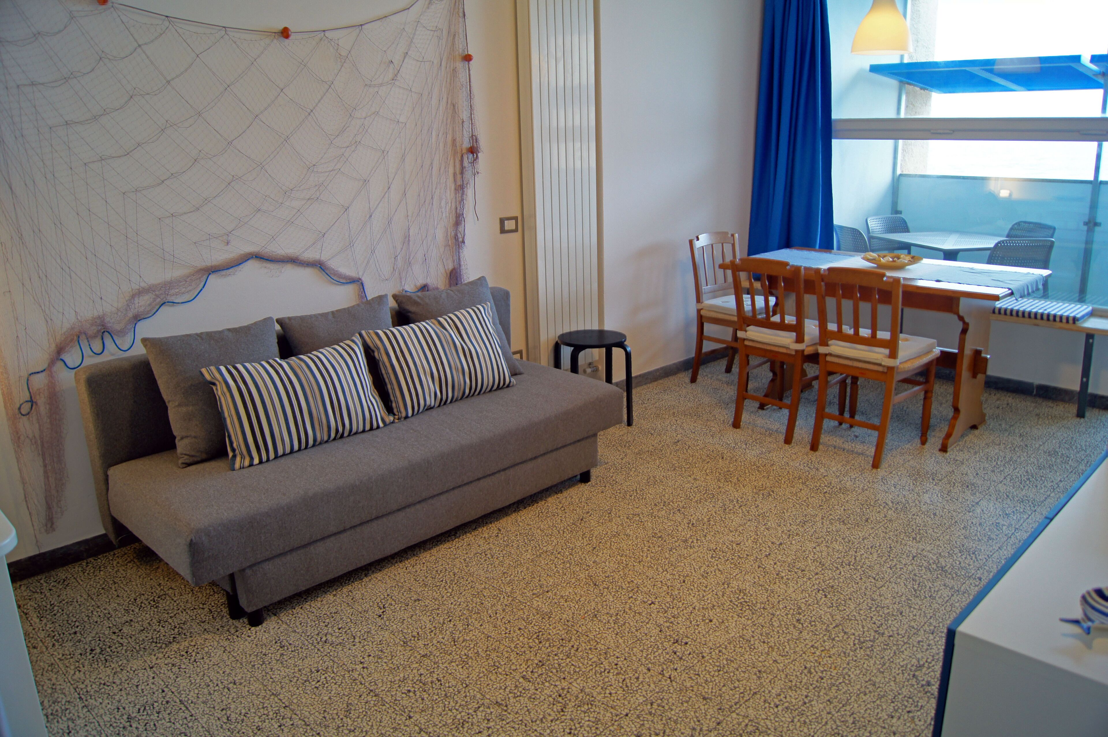 NEWS 2018 - Apartment 'Frontemare' - terrace facing the sea