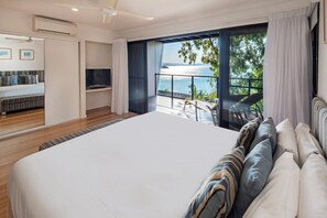 2 bedrooms, iron/ironing board, WiFi, bed sheets - Shorelines 16 Waterfront (Hamilton Island)