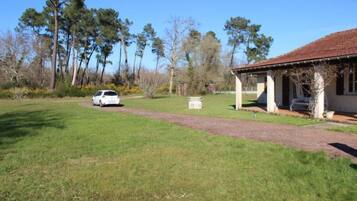 Enceinte de lâhĂ©bergement