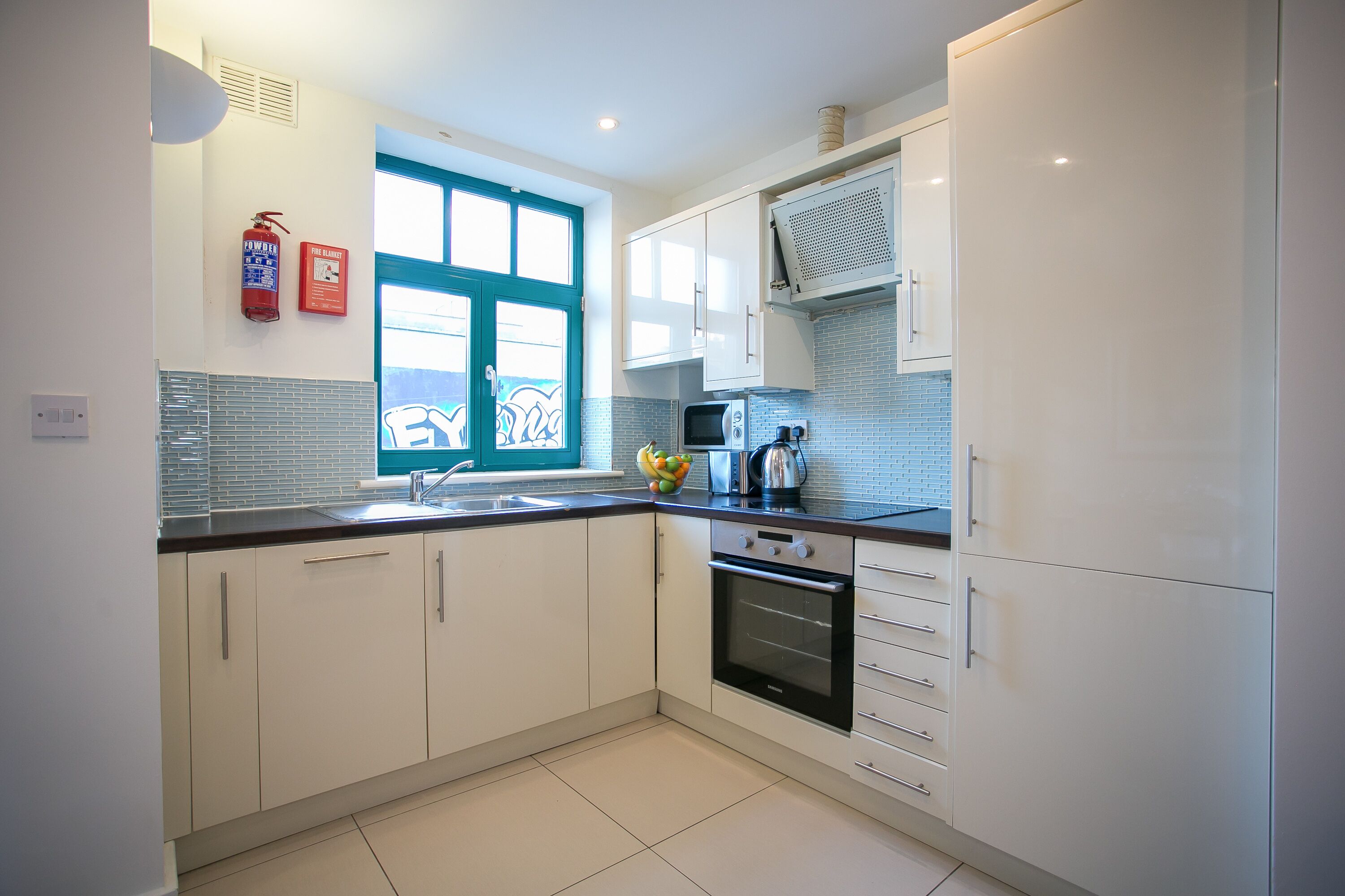 Temple Bar 2 Bedroom Modern Apartment in the heart of the city - sleeps 6
