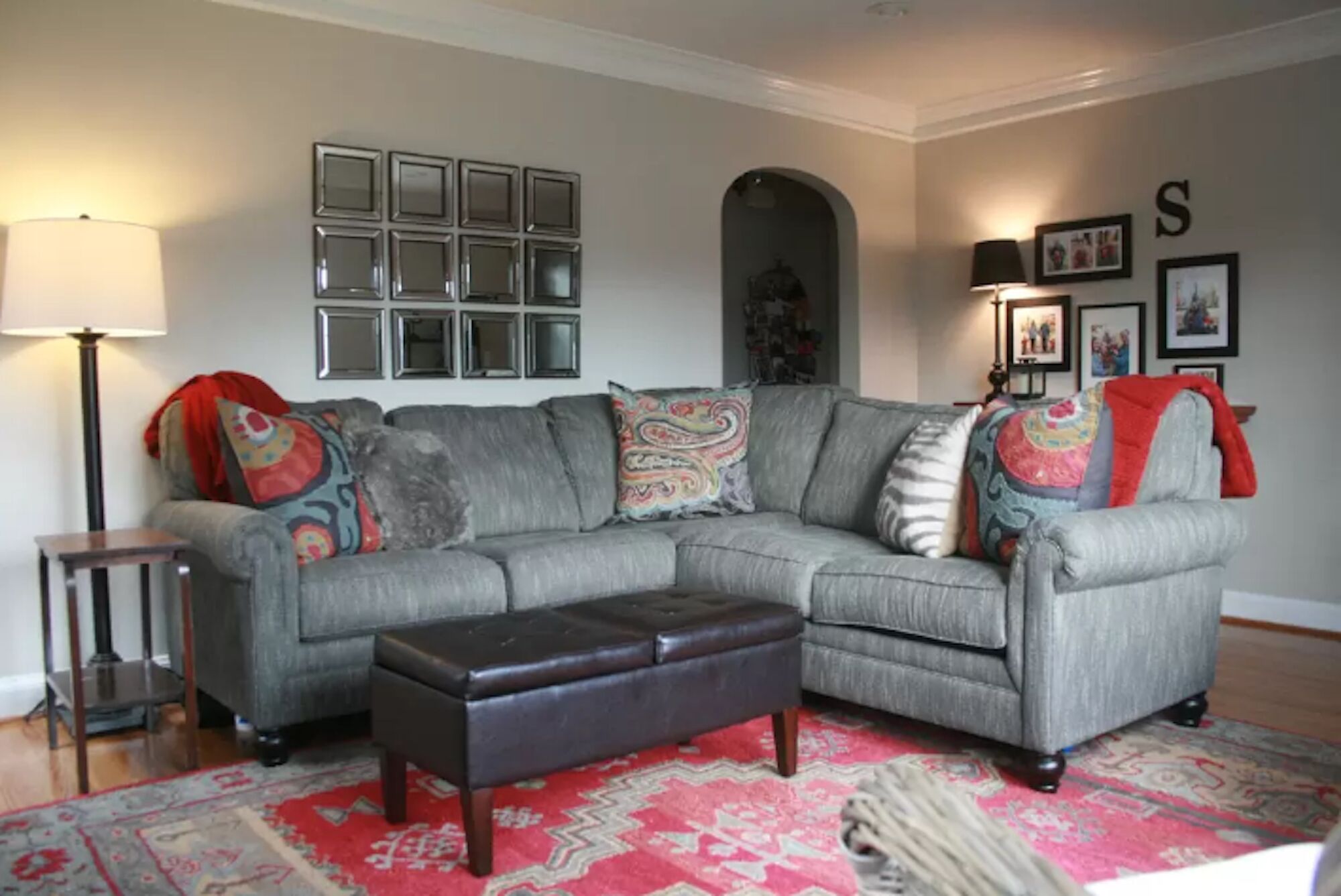 Large 4 Bedroom Home With Central & Safe Location