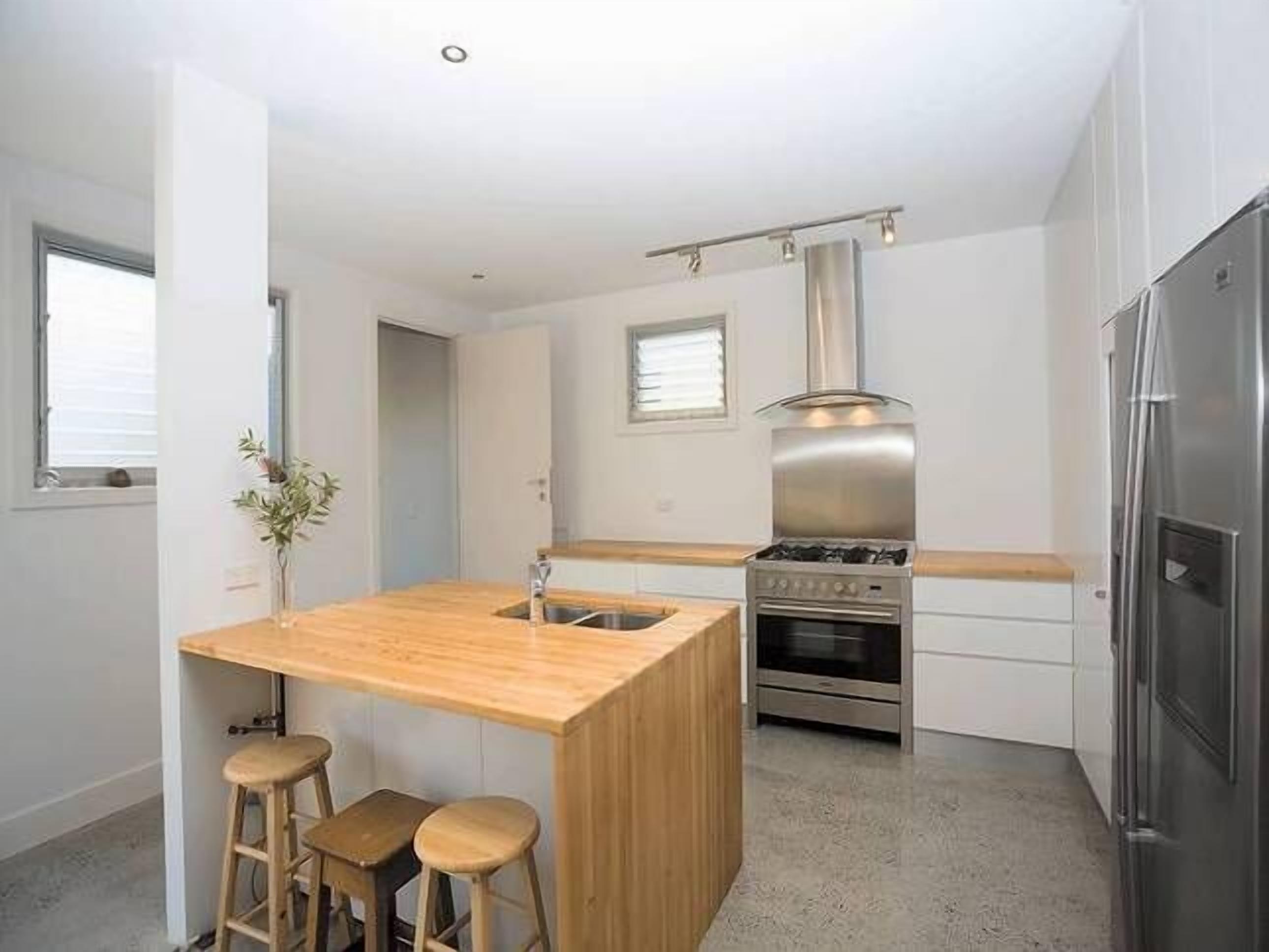 "Le Soleil" Bundeena