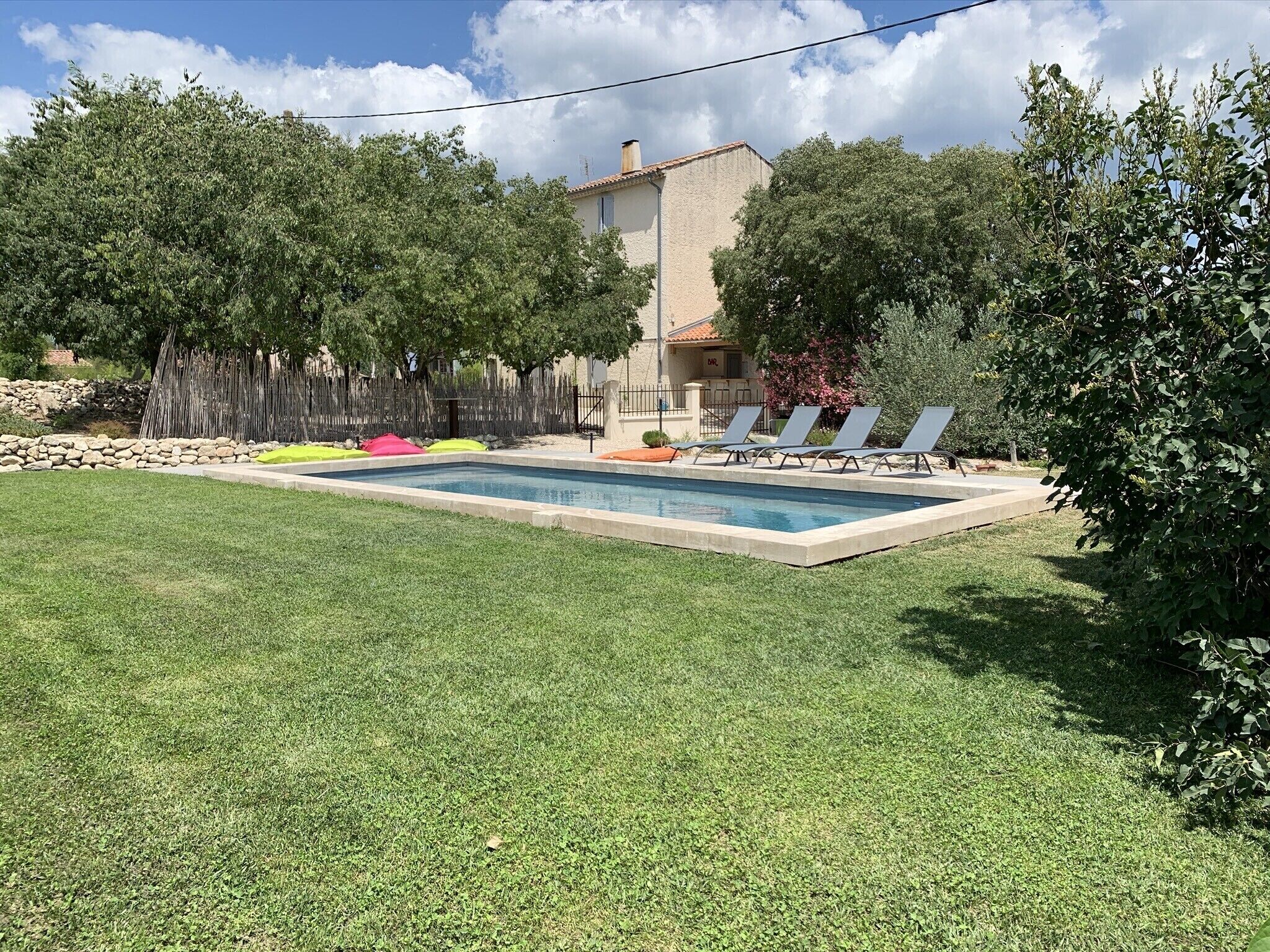 12th century country house on an old agricultural property (renovated in 2018)