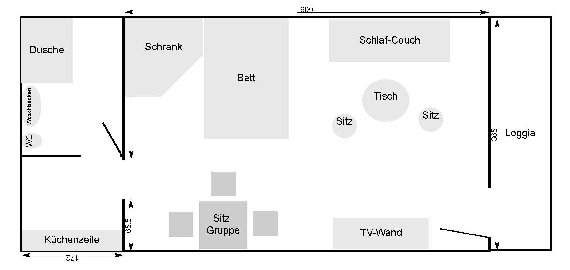 Un plan d’une chambre d’hôtel indiquant les différents espaces, notamment le lit, le coin salon, la télévision et le comptoir de la cuisine.