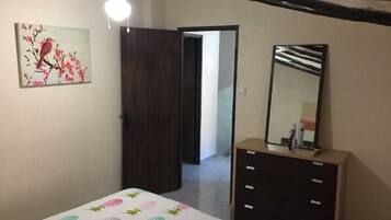 3 Schlafzimmer, Bügeleisen/Bügelbrett, WLAN, Bettwäsche