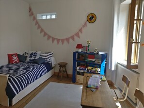 4 Schlafzimmer, WLAN, Bettwäsche