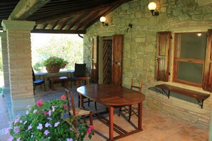Outdoor dining - TUSCANY HOUSE IN POPPI (CASENTINO) WITH SWIMMING POOL (Poppi)