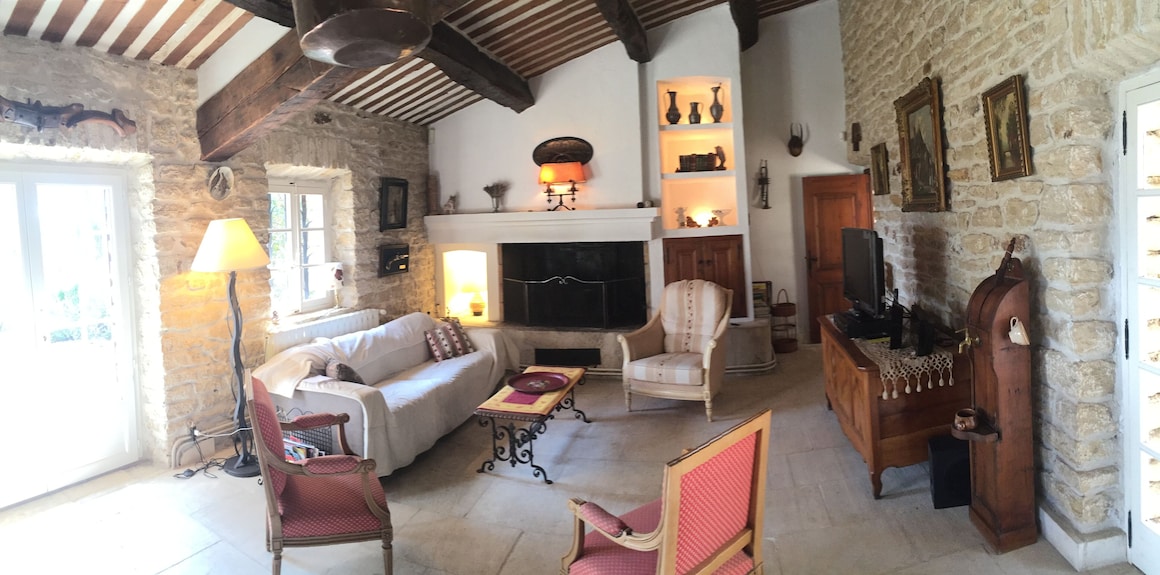 Maison En Pierres Du Luberon, Piscine Chauffée à Débordement, Patio, Près Gordes - Roussillon