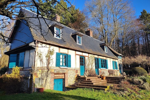 Maison principale.