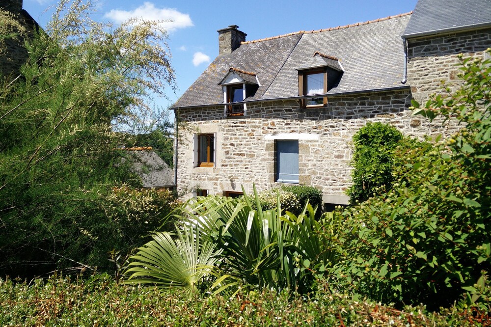 TO RENT GITE WITH SPA NEAR DINAN ST MALO COTE D EMERAUDE