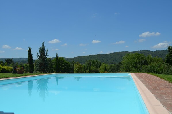 Alberca al aire libre 