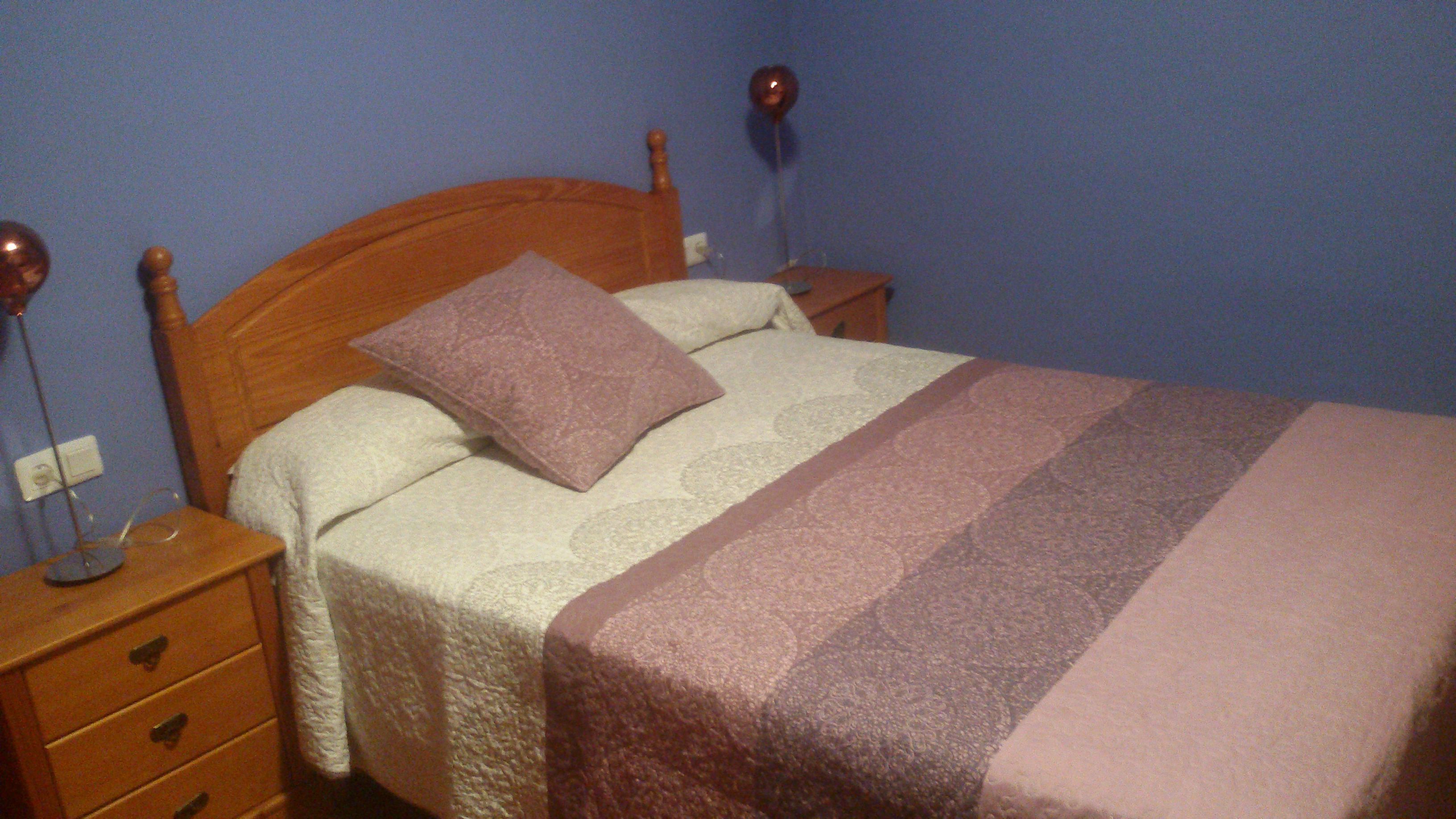 3 slaapkamers, een strijkplank/strijkijzer, beddengoed