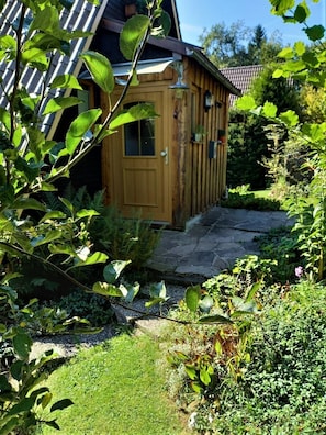 Exterior detail - Chiemgau, charming chalet with private garden , relax in nature (Siegsdorf)