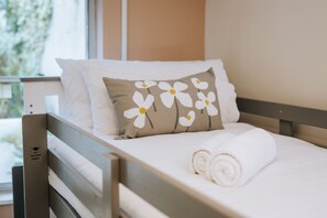 2 bedrooms, iron/ironing board, travel cot, WiFi