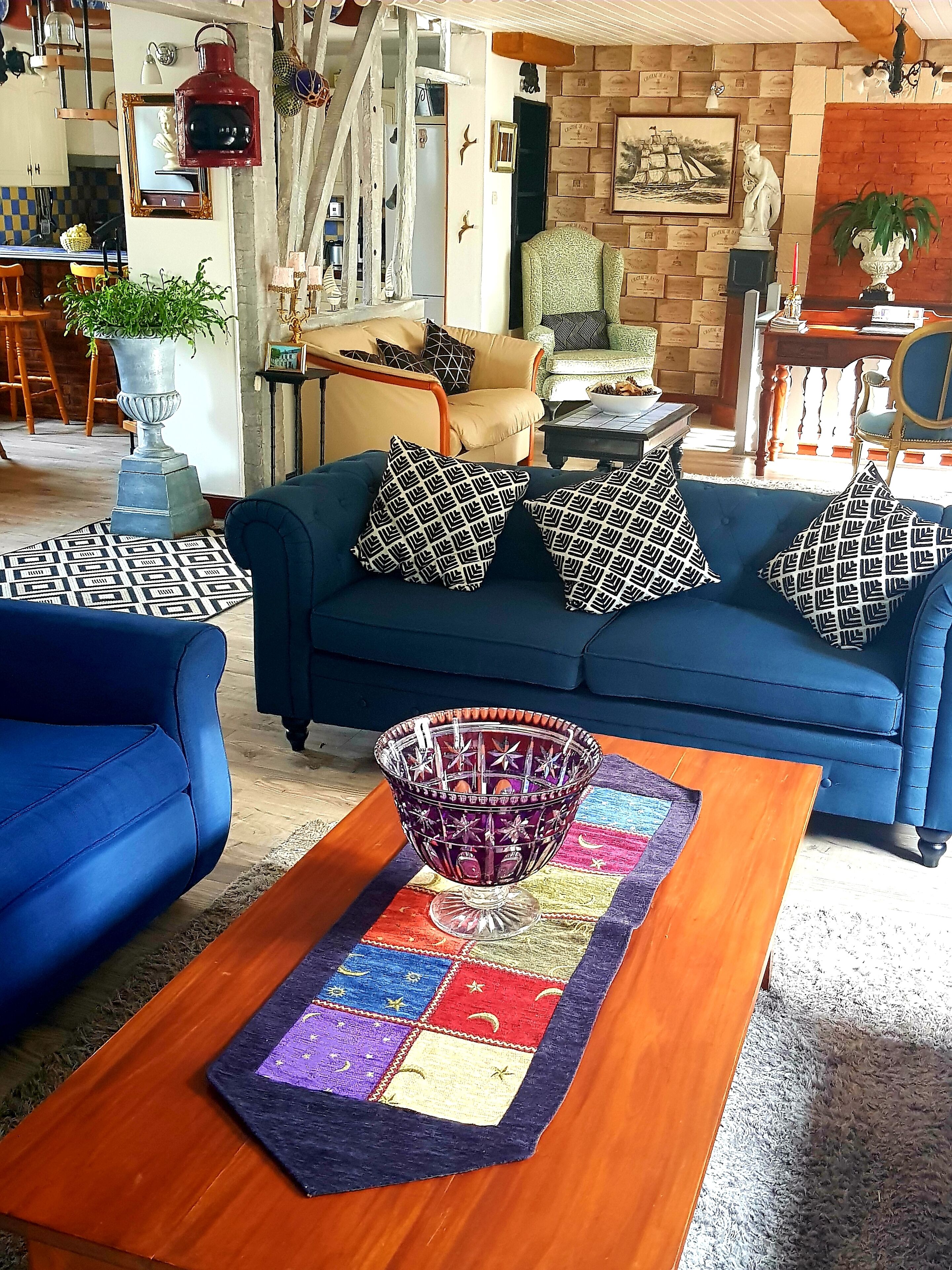 LA VALERIANNE(wi-fi)sleeps 2-12