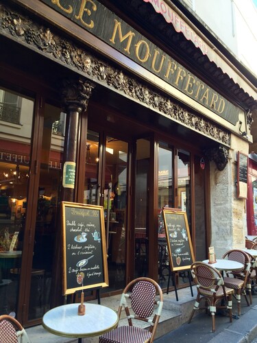 Latin Quarter, close to rue Mouffetard, gardens, Sorbonne, central, well connected