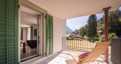 Dependance 2, parfait appartement au 1er Ă©tage avec vue sur la montagne, ascenseur et bien-ĂȘtre