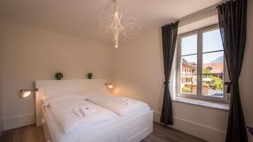 3 chambres, fer et planche Ă repasser, Wi-Fi, draps fournis