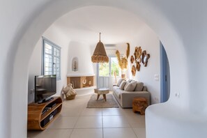 Fernseher, Kamin, DVD-Player, Stereoanlage