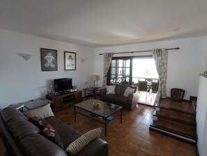 Smart TV, DVD player, books, music library