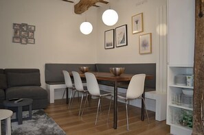 Dining - Casa rural Atalaya for 9 people (Meano)